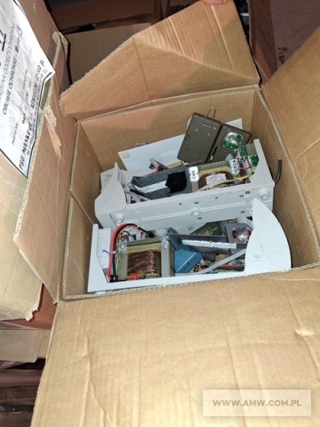 Elementy usunięte ze zużytych urządzeń inne niż wymienione w 16 02 15 (w tym zniszczone dyski z komputerów o masie około 50,00 kg) (kod odpadu 16 02 16) 